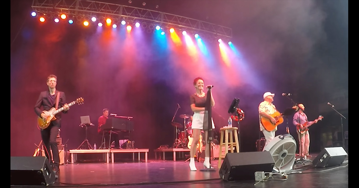 Redhead Diamond — 70s West Coast sound tribute band featuring Andrew Doss on keyboards